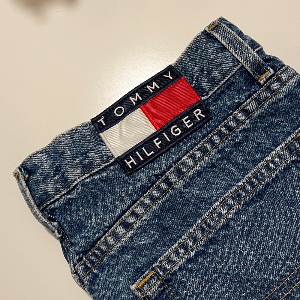 Vintage 90’s Tommy Hilfiger Men's Blue Jeans (Freeform)